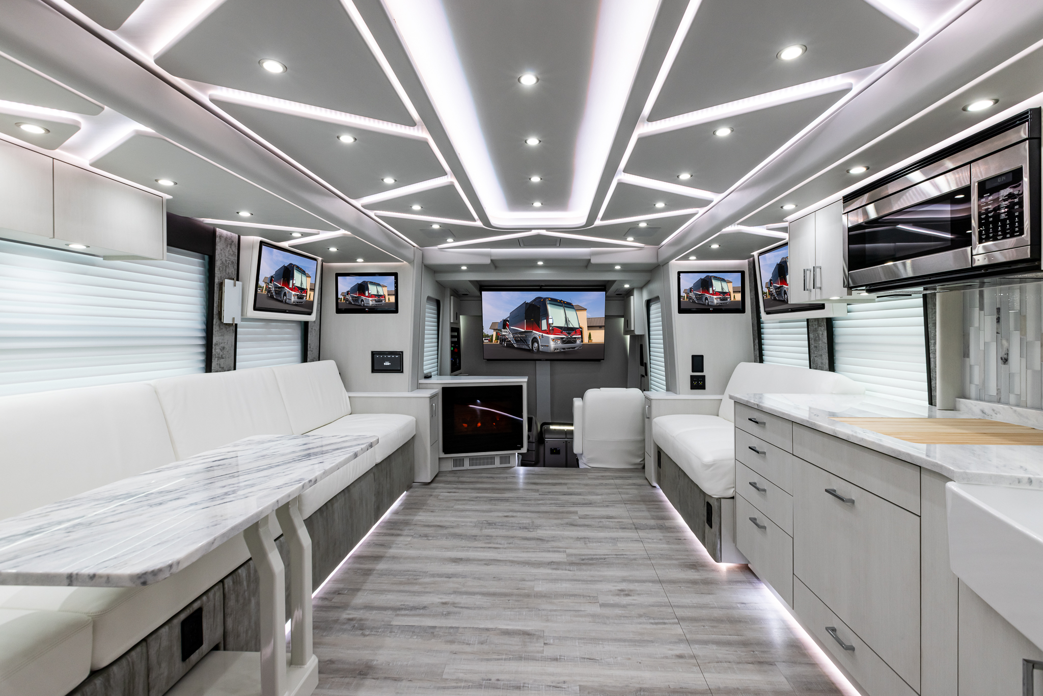 Custom Bus Transportation Photography 9